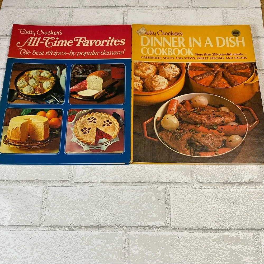 Vintage‎ Betty Crocker Cookbooks